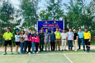 Giải bóng đá Nam Trường THCS An Vĩnh, chào mừng 94 năm ngày thành lập Đoàn TNCS HCM và 50 năm ngày giải phóng huyện Lý Sơn